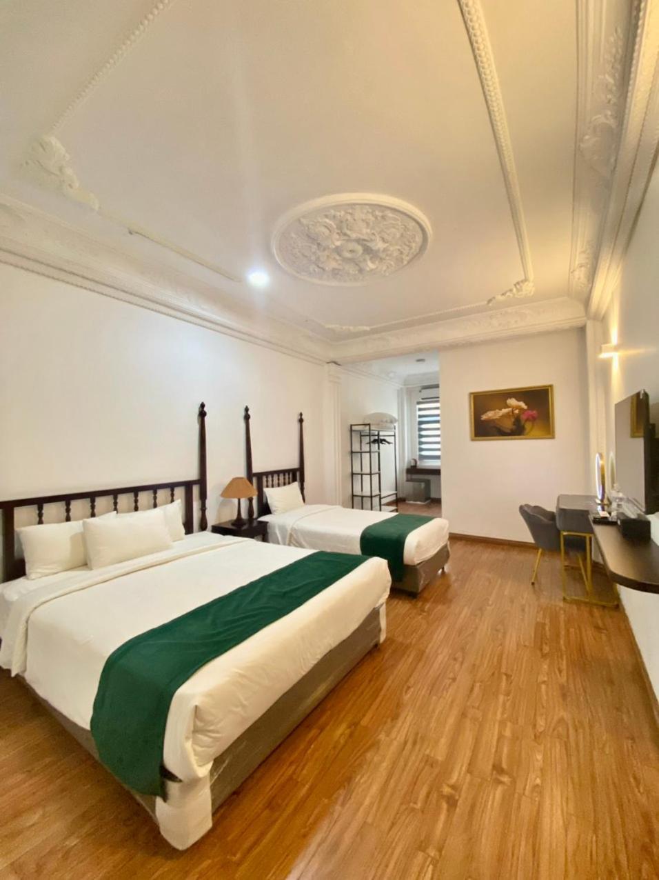 Khach San Thu Do Formerly Impressive Hotel — Photos 3